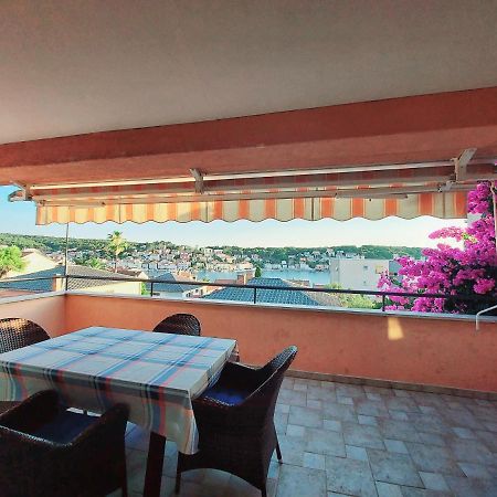 Apartment Sun View 말리로시니 외부 사진